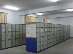 存包柜不夠用，看書人急壞了